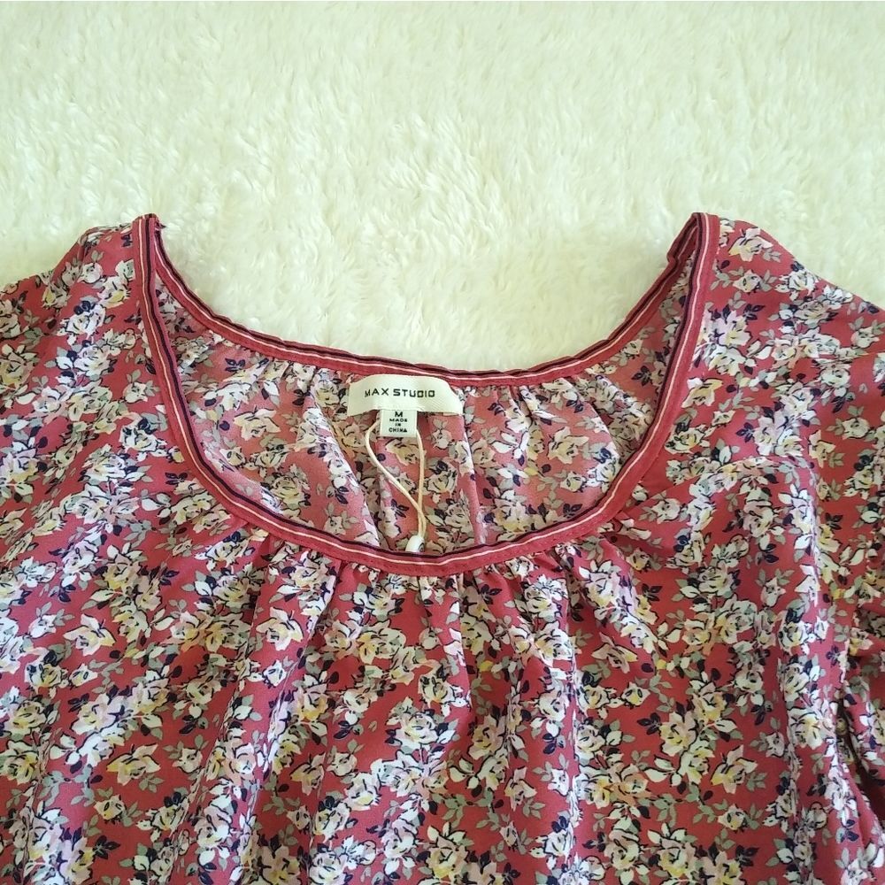 Max Studio Flutter🦋 Sleeve Peasant Blouse - NWT - Picture 3 of 14